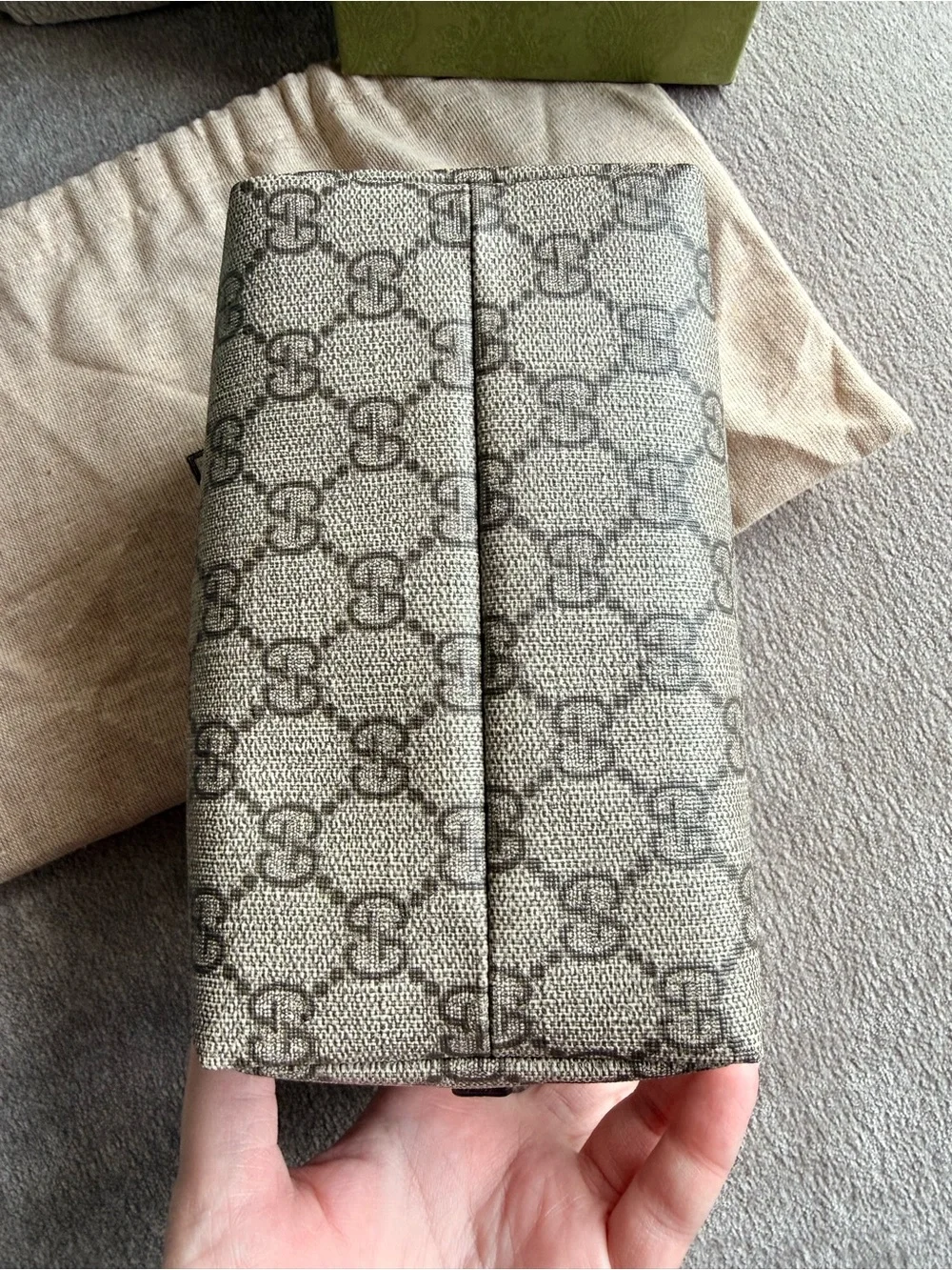 Gucci Beige GG Supreme Canvas Cosmetic Case with Brown Trim and Gold Hardware